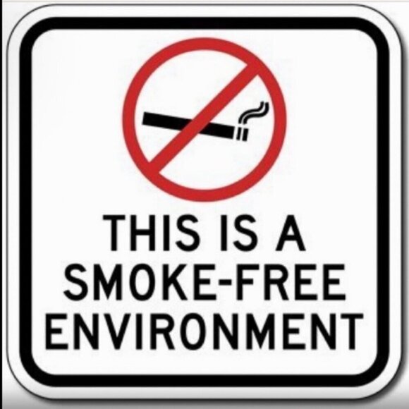 Minecraft Grass Block Square Wall Clock Gamer Home Decor 11 in Tan Green NEW - Picture 11 of 16